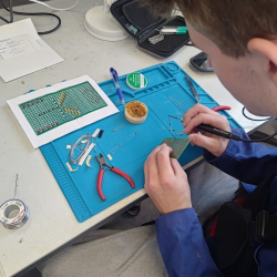 Majster Spájky 2026: Keď sa cín mení na umenie a presnosť