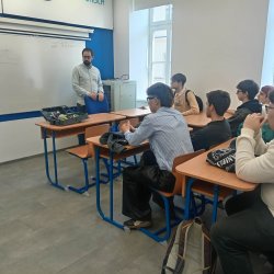 Founders Business tour