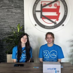 Modrý gombík na našej škole pomáhal deťom v núdzi