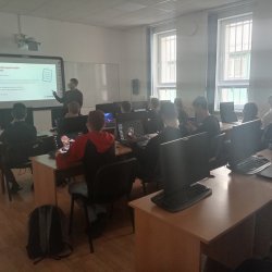 WORKSHOP - KRITICKÉ MYSLENIE A SOCIÁLNE SIETE