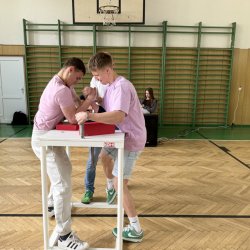 Úspech našich žiakov na súťaži v armwrestlingu v Lipanoch